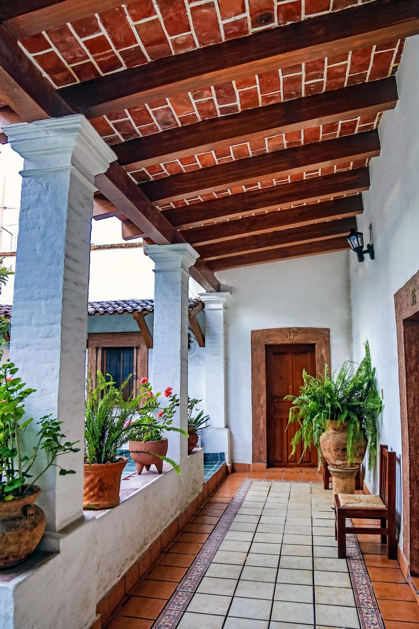 Hotel La Plaza De Tequisquiapan Exterior photo